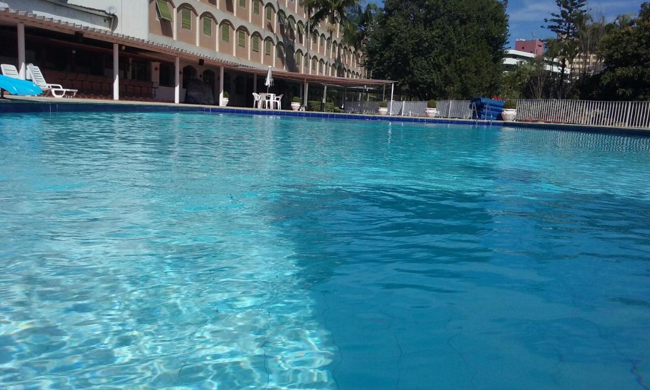 Flat Cavalinho Branco - Vista Do Lago E Piscina Aquecida Águas de Lindoia Exterior photo